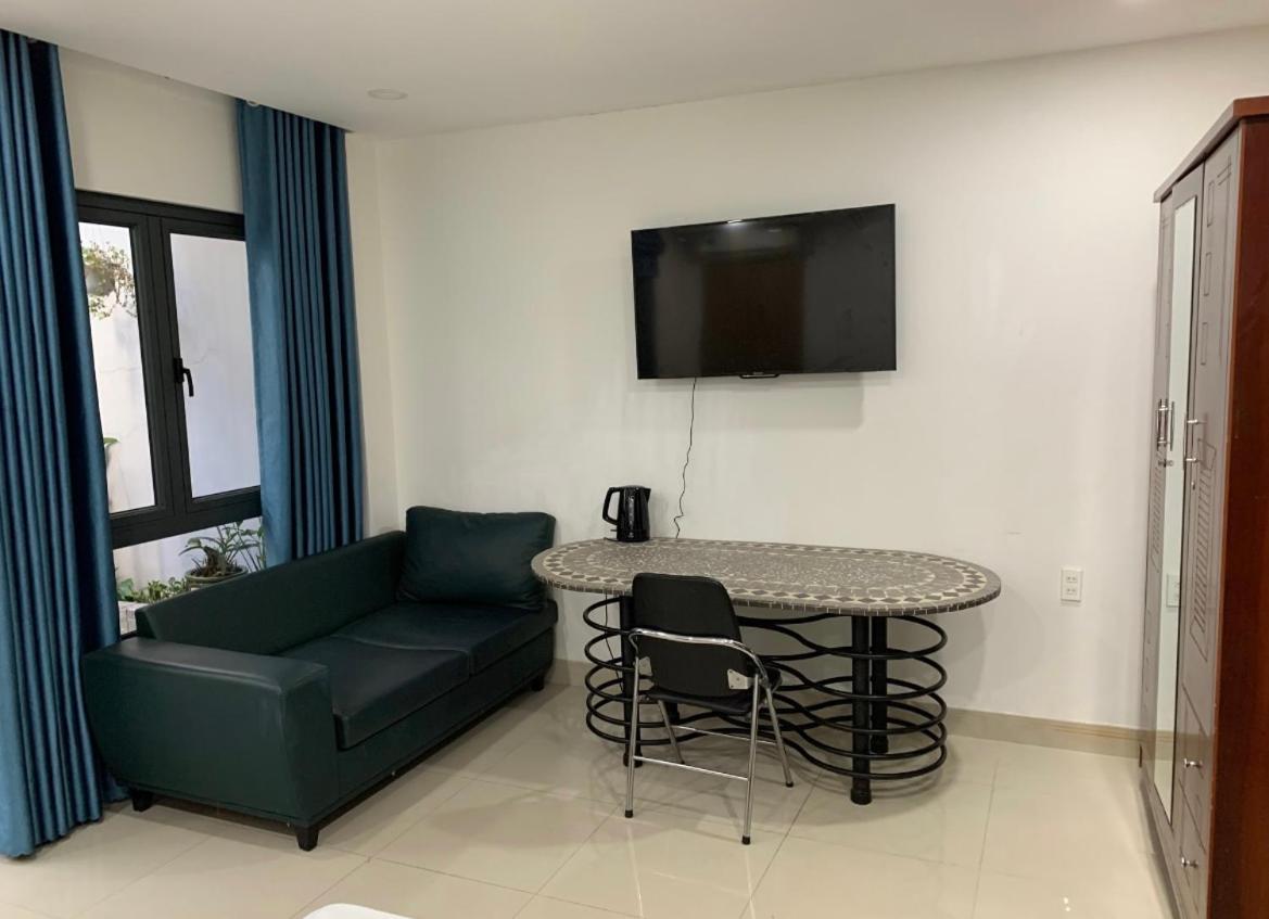 Tutaco Double With King Bed & Bath Bed & Breakfast TP. Hồ Chí Minh